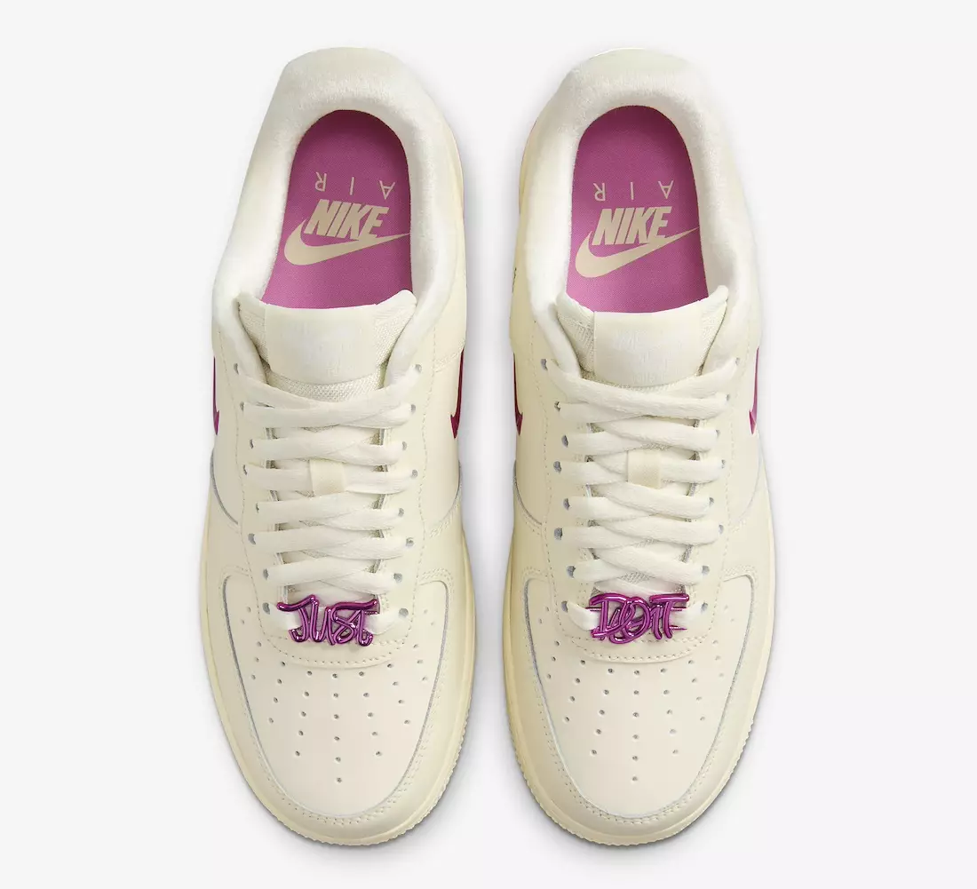 Nike air force 1 just do it pink on sale