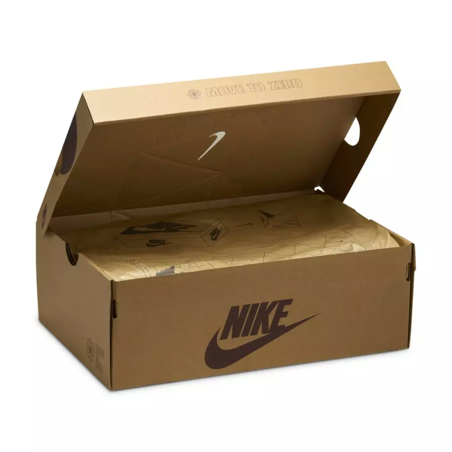 Nike-Air-Max-1-Notebook-Scribbles-FN6952-103-9